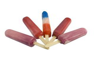 Трехцветное полосатое мороженое