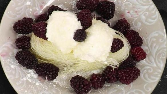 ШАГ 5. жареное мороженое с фунчозой