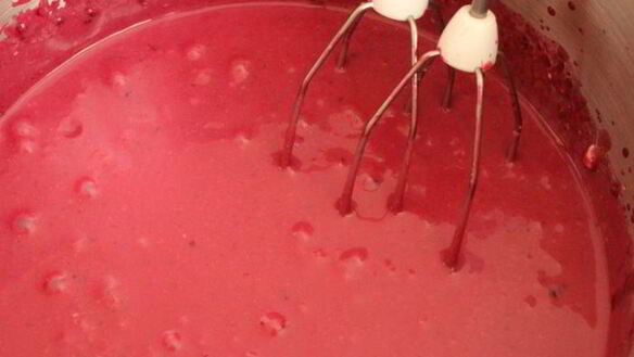 ШАГ 4. бруснично-черничный мусс