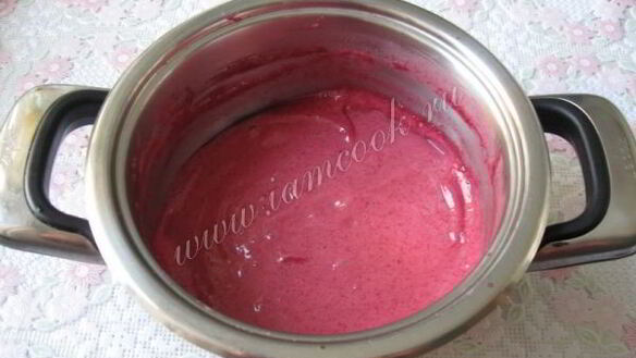 ШАГ 11. мусс из малины и ежевики