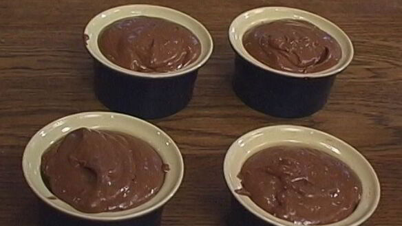 ШАГ 8. мусс из шоколада