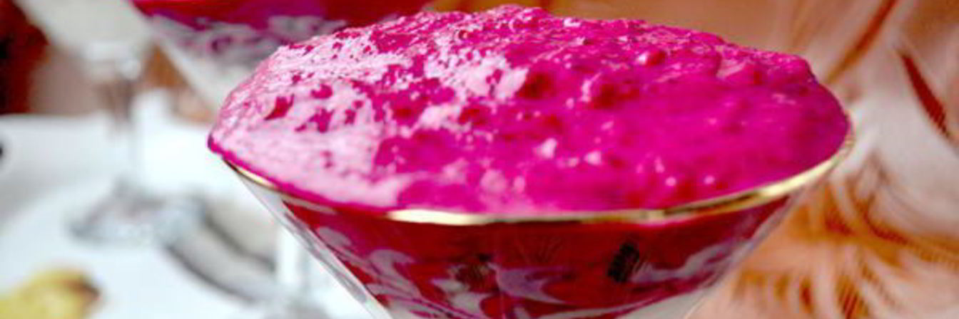 Сельдь под муссом из свеклы