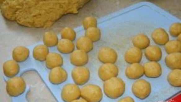 ШАГ 4. орешки со сгущенкой классические