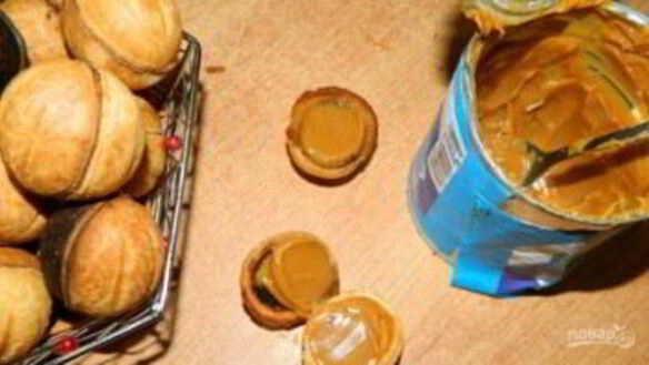 ШАГ 6. орешки со сгущенкой классические