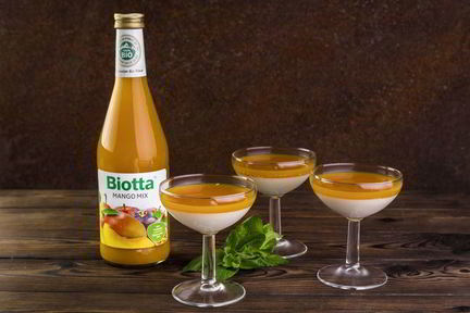 Панна котта с фруктовым желе