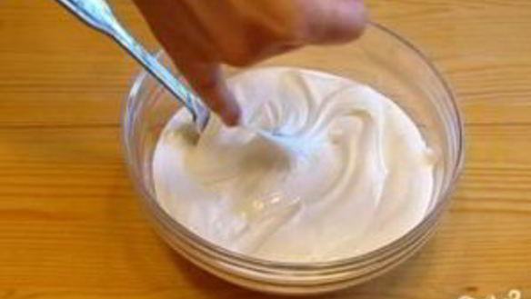 ШАГ 3. глазурь для кулича лимонная