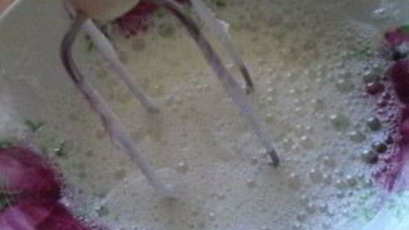 ШАГ 3. глазурь для кулича вареная