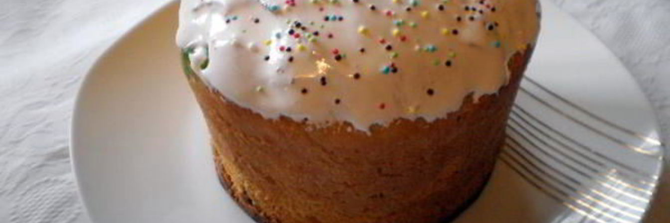 Кулич пасхальный с изюмом и орехами