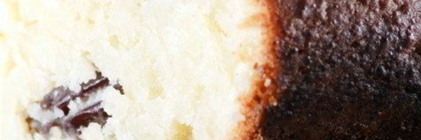 Кулич с изюмом и лимонной цедрой