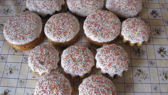 ШАГ 5. куличи веселые ребята