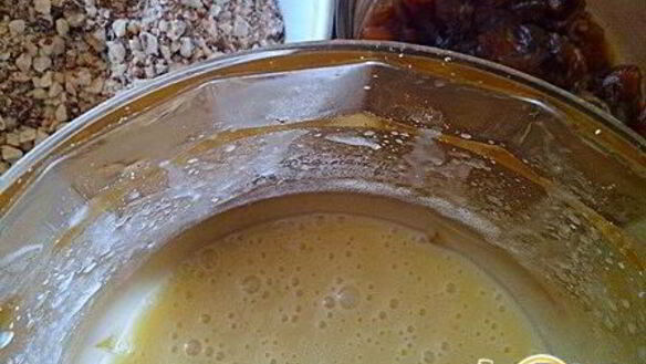 ШАГ 3. медовая пасха с лимонными финиками