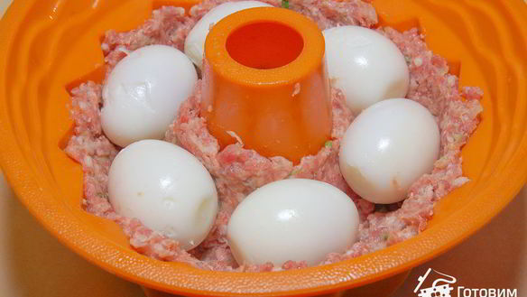 ШАГ 3. пасхальное кольцо с яйцами