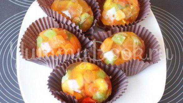 ШАГ 5. пасхальное желе с цукатами