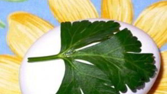 ШАГ 6. пасхальные крашеные яйца