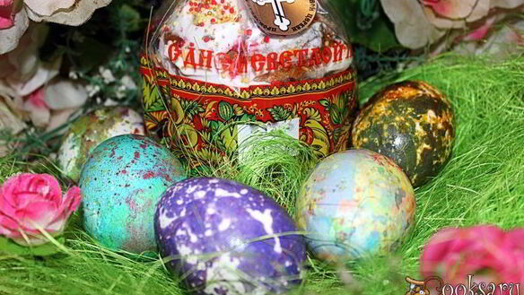 ШАГ 7. пасхальные яйца крапинка