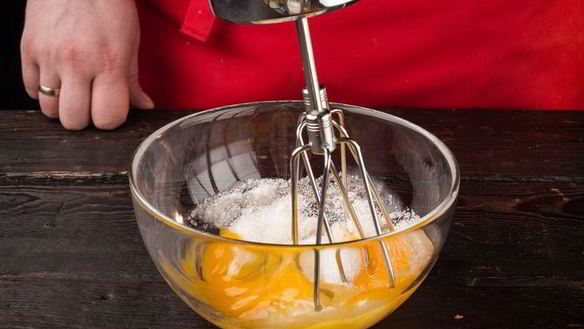 ШАГ 4. творожный кулич с курагой