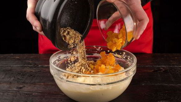 ШАГ 8. творожный кулич с курагой