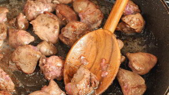 ШАГ 3. закуска с куриной печенью пасхальные яйца