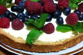 Рождественский десерт Ягодная мистерия