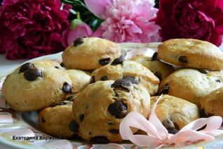 Сконсы с шоколадными чипсами