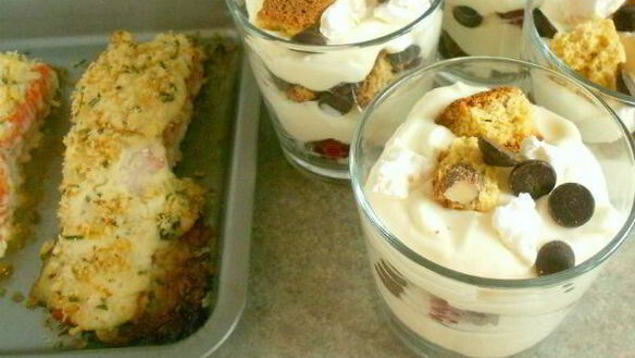 ШАГ 11. слоеный лосось и супербыстрый десерт