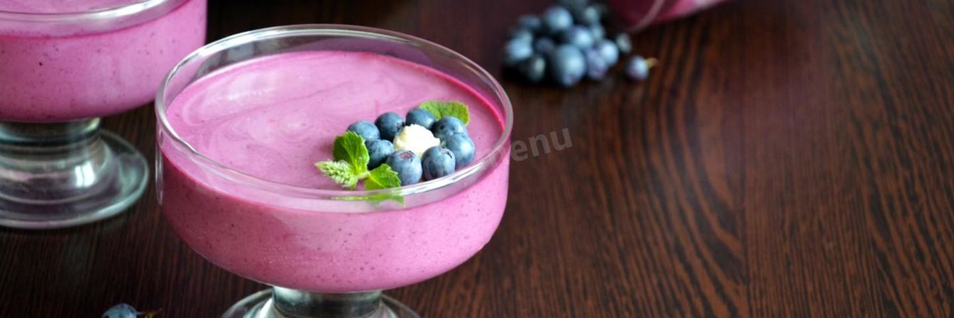 Сметанное желе с черникой