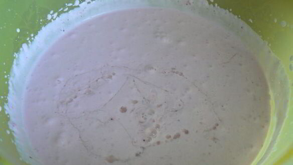 ШАГ 8. рулет бисквитный с клубнично-сливочным суфле