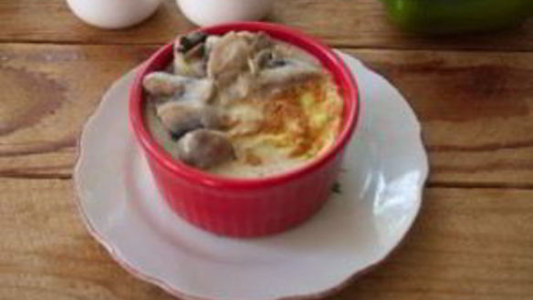 ШАГ 7. суфле из кабачков с грибным соусом