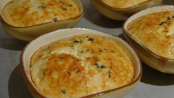 ШАГ 12. суфле из козьего сыра и тимьяна