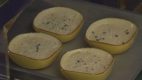 ШАГ 11. суфле из козьего сыра и тимьяна