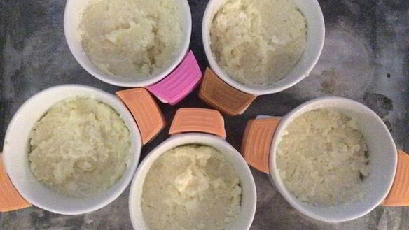 ШАГ 7. творожно-рисовые пудинги с ананасовым суфле