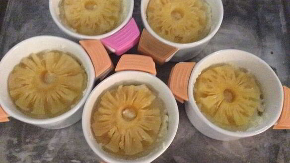 ШАГ 8. творожно-рисовые пудинги с ананасовым суфле