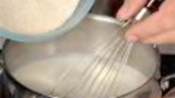 ШАГ 2. яблоки в манном суфле