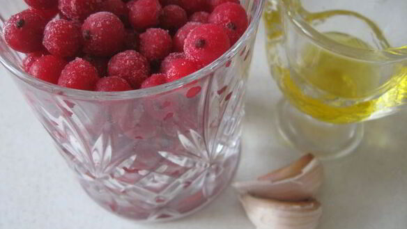 ШАГ 7. запеченная свинина с суфле из зеленого горошка бабочки прилетели