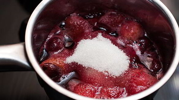 ШАГ 9. творожный пудинг с соусом из кагора