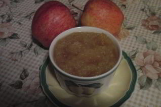 Яблочное пюре