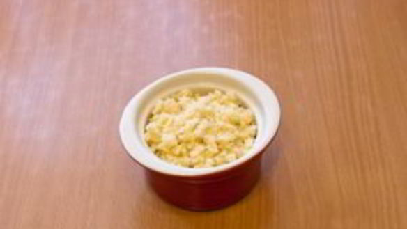 ШАГ 6. яблоки, запеченные под штрейзелем