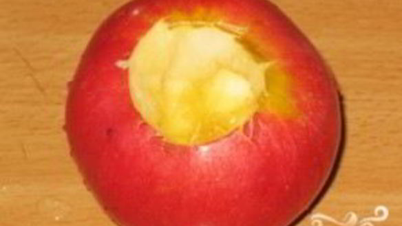 ШАГ 4. яблоки запеченные в микроволновке