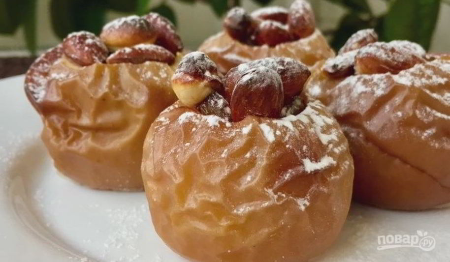 Рецепт запеченные яблоки с орехами и изюмом