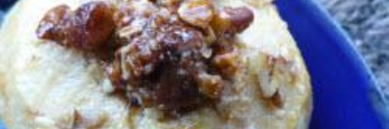 Запеченные яблоки с овсяно-ореховой начинкой