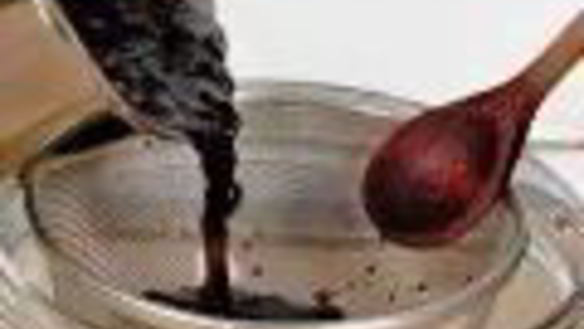 ШАГ 2. желе из черной смородины