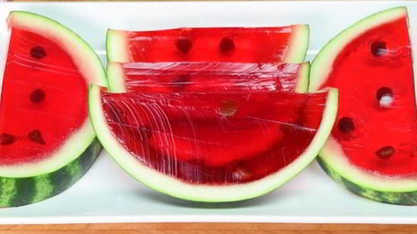 ШАГ 5. желе в арбузе