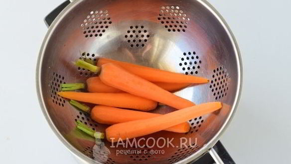 ШАГ 4. гарнир из глазированной моркови с тимьяном