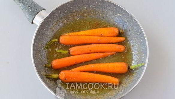 ШАГ 8. гарнир из глазированной моркови с тимьяном