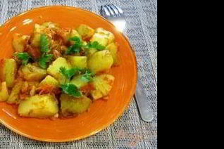 Гарнир из картофеля, моркови и лука