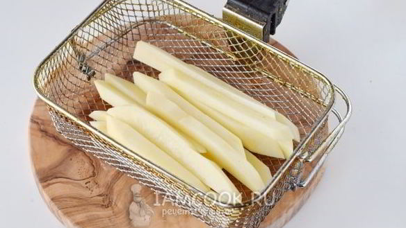 ШАГ 8. картофель фри