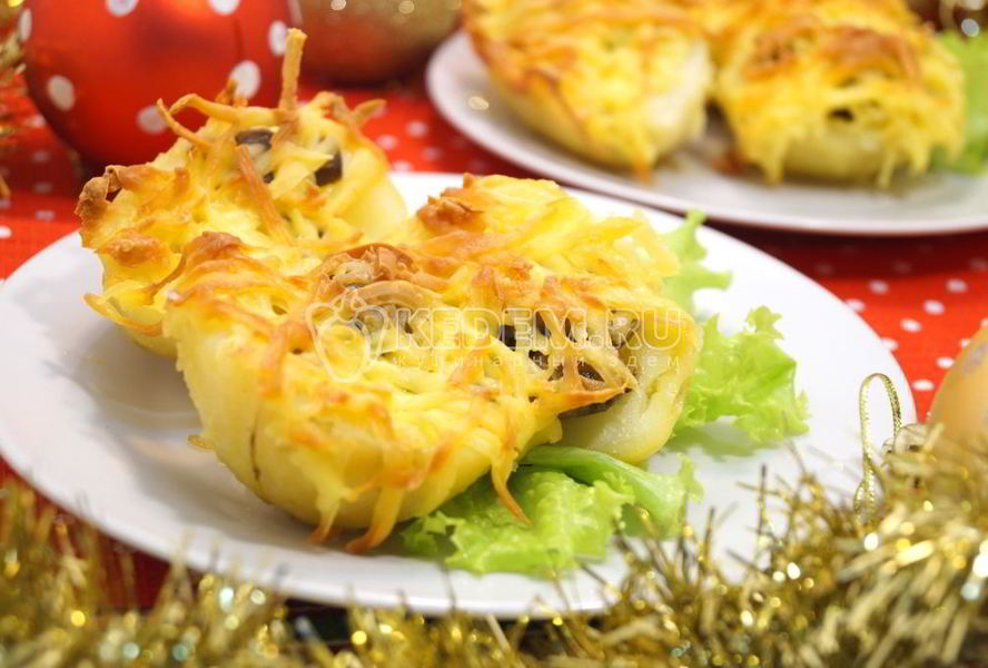 Картофель с грибами в духовке