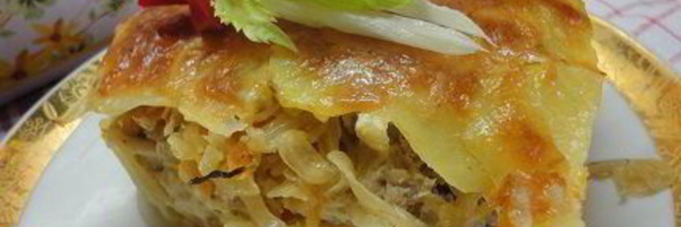 Картофель с мясом и капустой