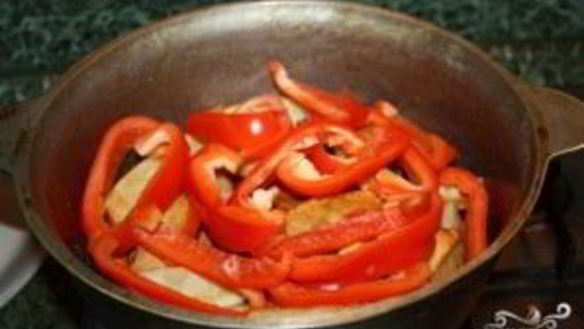 ШАГ 10. картофель в казане