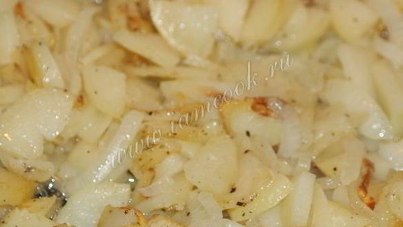 ШАГ 4. картофель жареный с луком